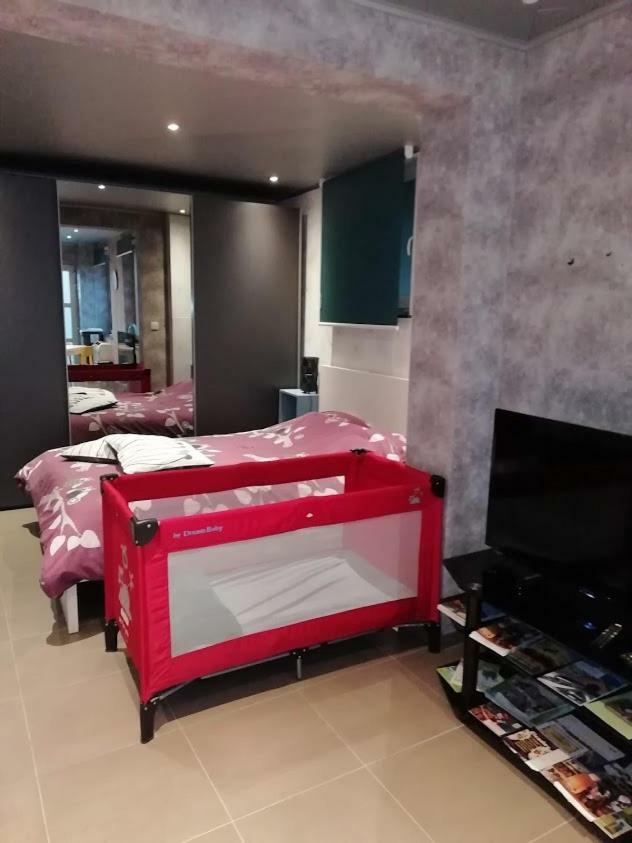 Studio Gite Eul Cat Huant Dergneau エクステリア 写真